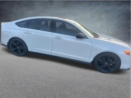 2023 Honda Accord Hybrid Sport-L