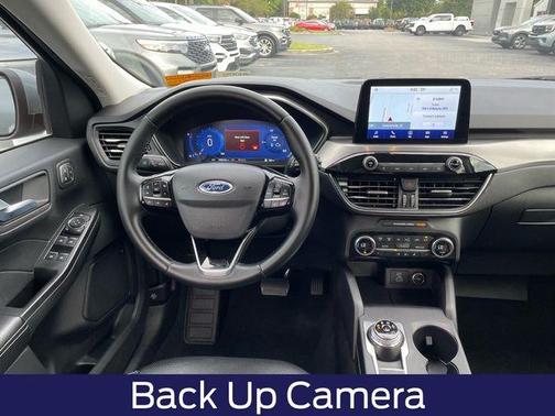 2021 Ford Escape Titanium Hybrid