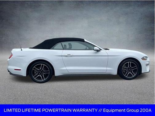 2022 Ford Mustang EcoBoost Premium