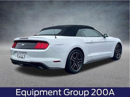 2022 Ford Mustang EcoBoost Premium