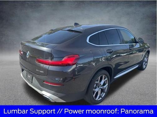 2022 BMW X4 xDrive30i