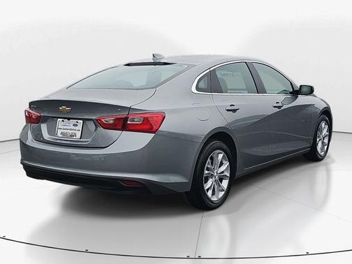 Sterling Gray Metallic 2025 Chevrolet Malibu LT W/1LT