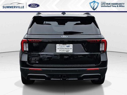 AGATE BLACK METALLIC 2026 Ford Explorer ST-Line
