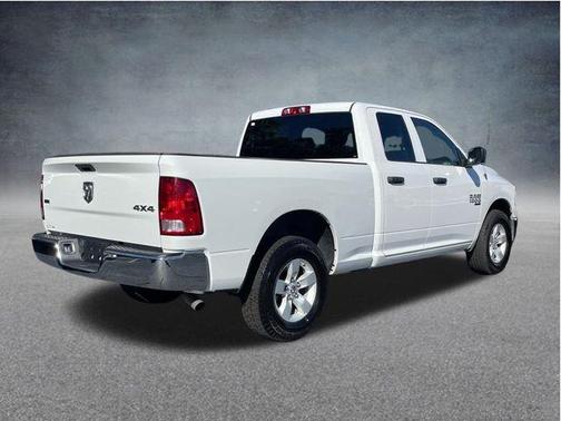 2024 RAM 1500 Classic SLT
