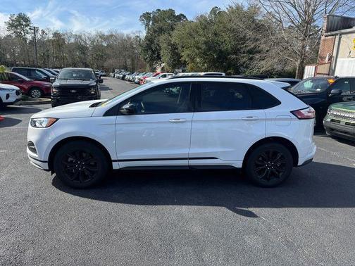 2023 Ford Edge SE