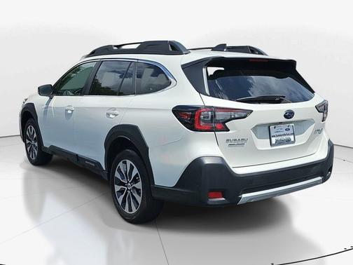 Crystal White Pearl 2024 Subaru Outback LIMITED XT