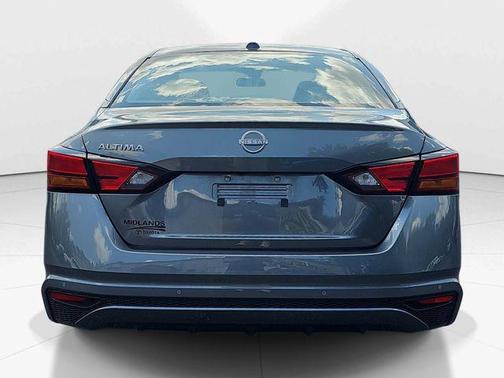 Gun Metallic 2025 Nissan Altima 2.5 SV