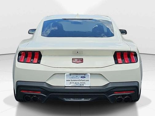 WIMBLEDON WHITE 2025 Ford Mustang GT PREMIUM