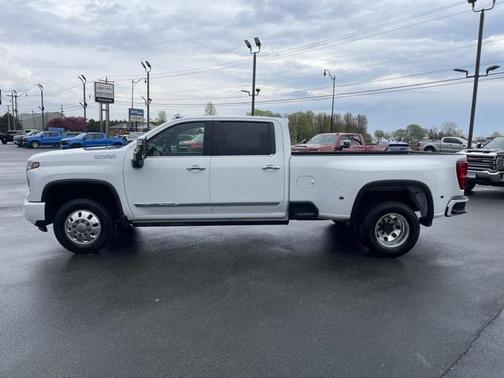 2025 Chevrolet Silverado 3500 High Country