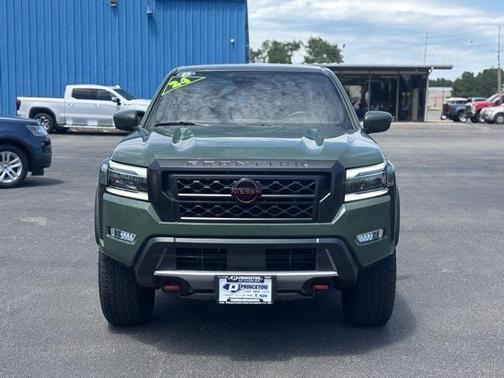 2024 Nissan Frontier PRO-4X