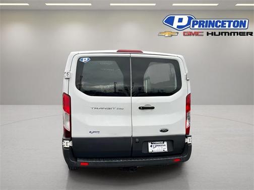 2018 Ford Transit-250 Base