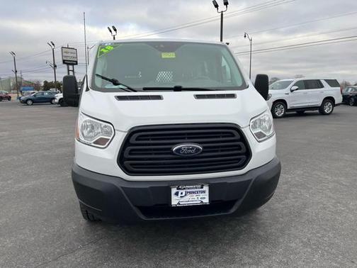 2018 Ford Transit-250 Base