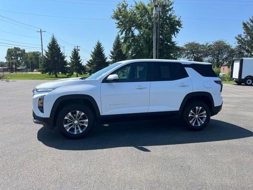 Summit White 2026 Chevrolet Equinox LT