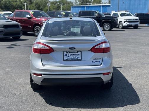 2017 Ford Fiesta SE
