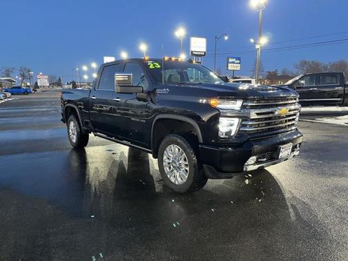2023 Chevrolet Silverado 3500 High Country