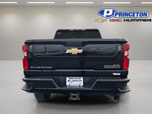 2023 Chevrolet Silverado 3500 High Country