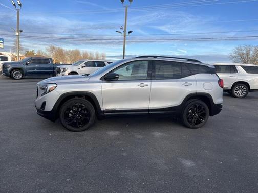 2021 GMC Terrain SLT
