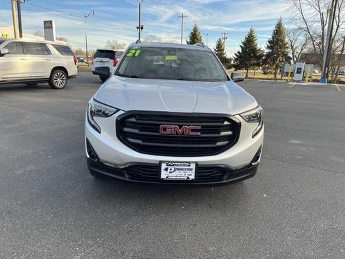 2021 GMC Terrain SLT