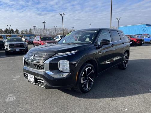 2023 Mitsubishi Outlander SE 2.5 2WD