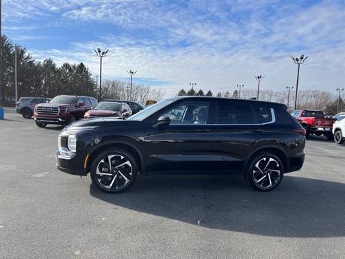 2023 Mitsubishi Outlander SE 2.5 2WD