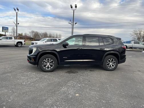 2024 GMC Acadia AWD AT4