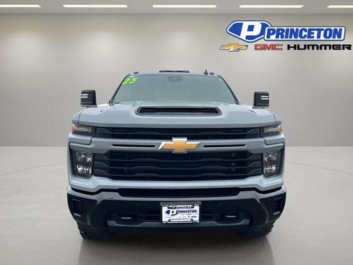 2025 Chevrolet Silverado 2500 Custom