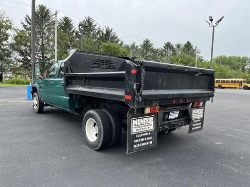 2004 Chevrolet Silverado 3500 LT