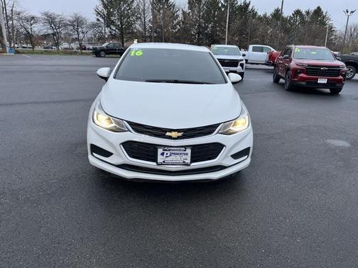 2016 Chevrolet Cruze LT Auto