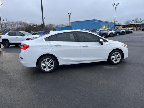 2016 Chevrolet Cruze LT Auto