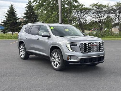 2025 GMC Acadia Denali