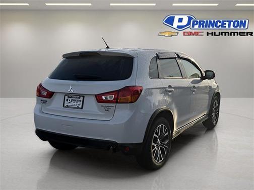 2016 Mitsubishi Outlander Sport 2.4 ES