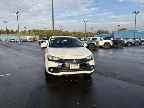 2016 Mitsubishi Outlander Sport 2.4 ES
