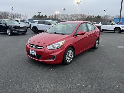 2017 Hyundai Accent SE
