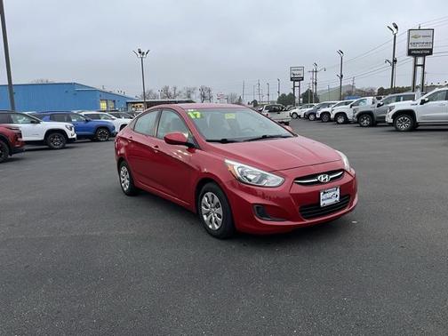 2017 Hyundai Accent SE