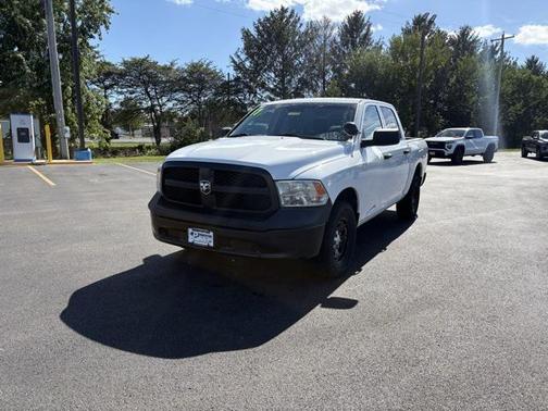 2017 RAM 1500 SSV Crew Cab 4x4 5'7' Box