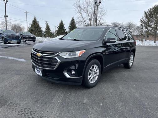 2021 Chevrolet Traverse LT Cloth