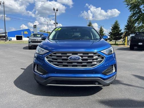2022 Ford Edge Titanium