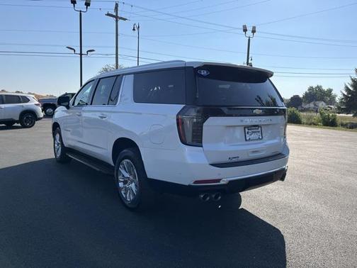 2025 Chevrolet Suburban Premier