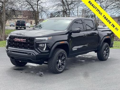 2023 GMC Canyon Elevation