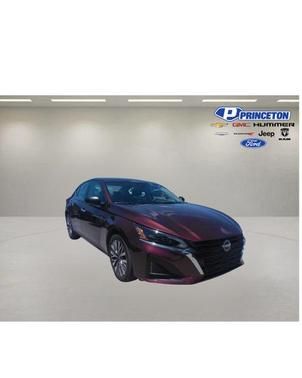 Garnet Pearl 2024 Nissan Altima 2.5 SV