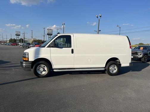 2023 Chevrolet Express 2500 RWD 2500 Regular Wheelbase WT