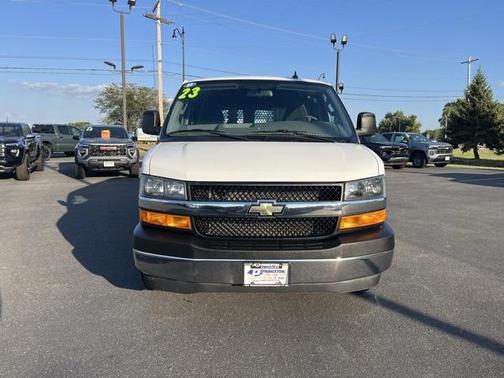 2023 Chevrolet Express 2500 RWD 2500 Regular Wheelbase WT