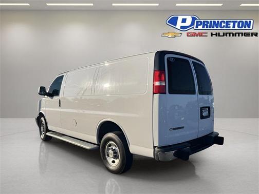 2023 Chevrolet Express 2500 RWD 2500 Regular Wheelbase WT