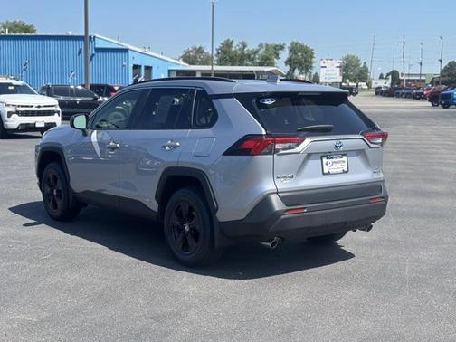 2024 Toyota RAV4 Hybrid SE