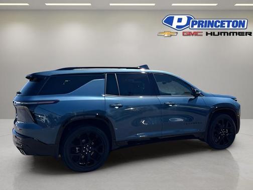 Lakeshore Blue Metallic 2025 Chevrolet Traverse RS