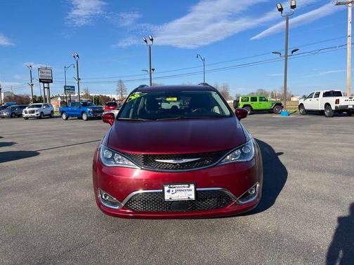 2020 Chrysler Pacifica Touring-L Plus