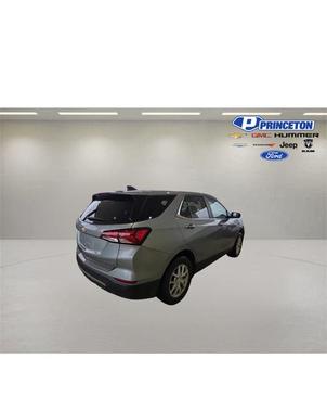 Sterling Gray Metallic 2024 Chevrolet Equinox 1LT