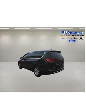 Diamond Black 2024 Chrysler Pacifica Touring L