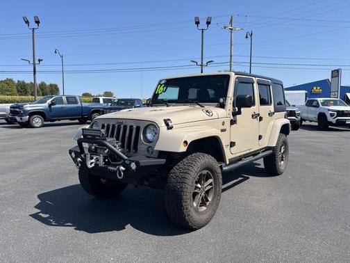 2016 Jeep Wrangler Unlimited Sahara
