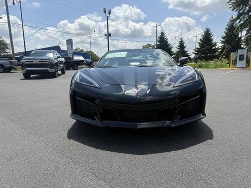 2025 Chevrolet Corvette E-Ray RWD Convertible 3LZ